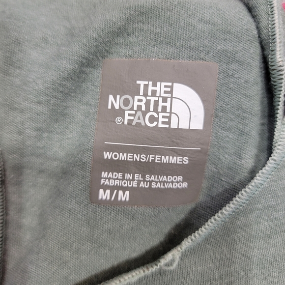 The North Face Women's Medium Train Wild Graphic Tank Slate Blue - Picture 2 of 4